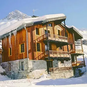  Appartement Grand - 5pax Au Pied Des Pistes - Parking - Skiroom - Cheminee Decorative- Balcons France