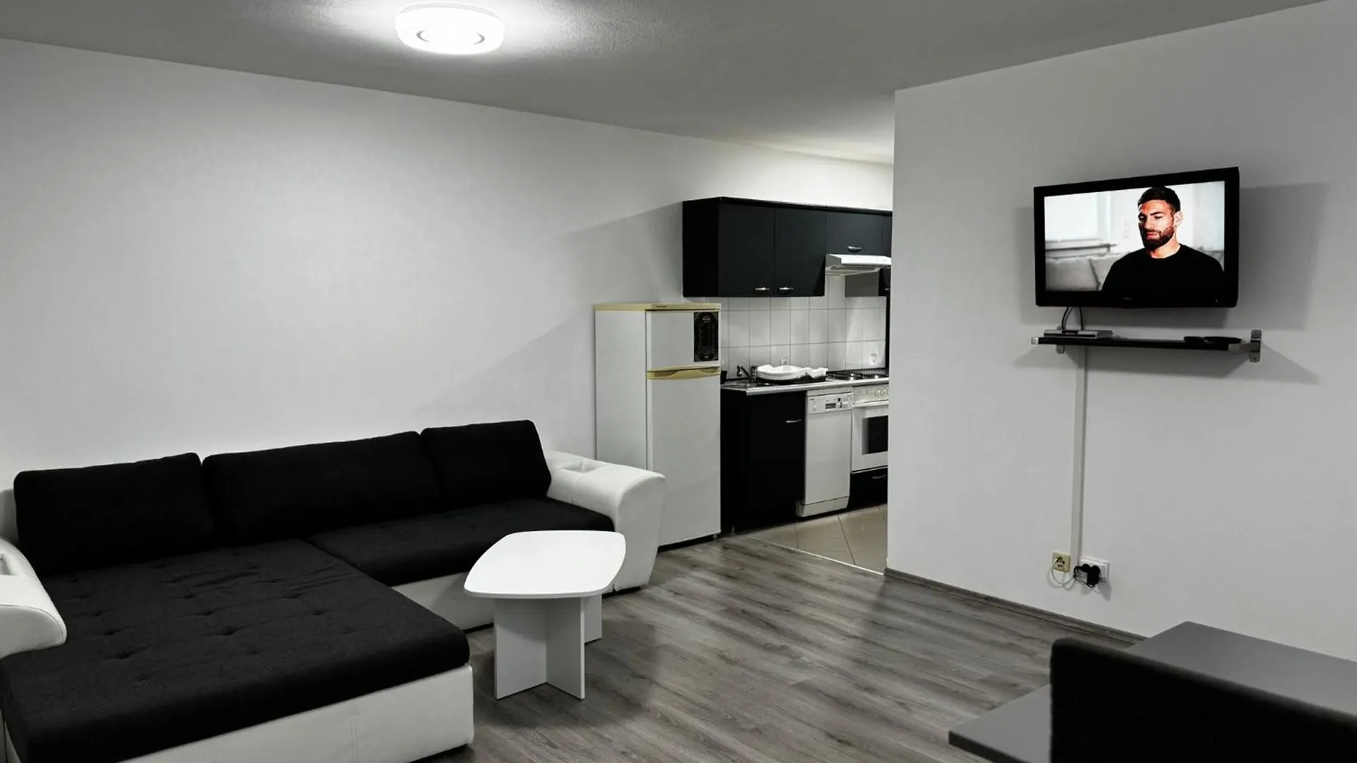 Mca Apartments Bécs 0*,
